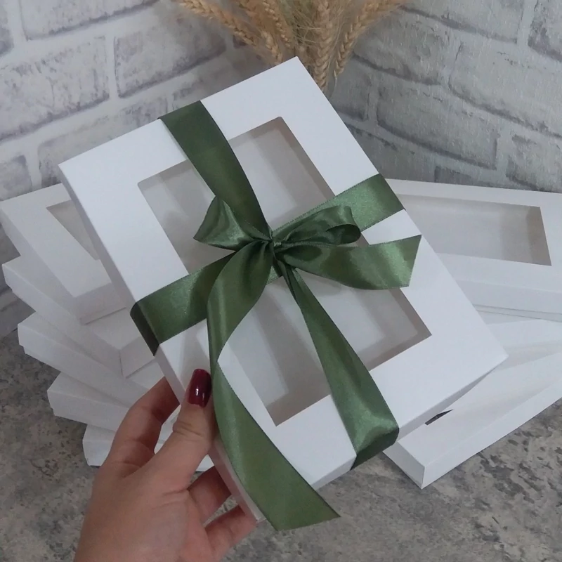 پک 10عددی جعبه های بسته بندی سفید با روبان.بامقوای ایندربرد بهداشتی ساخته شدن