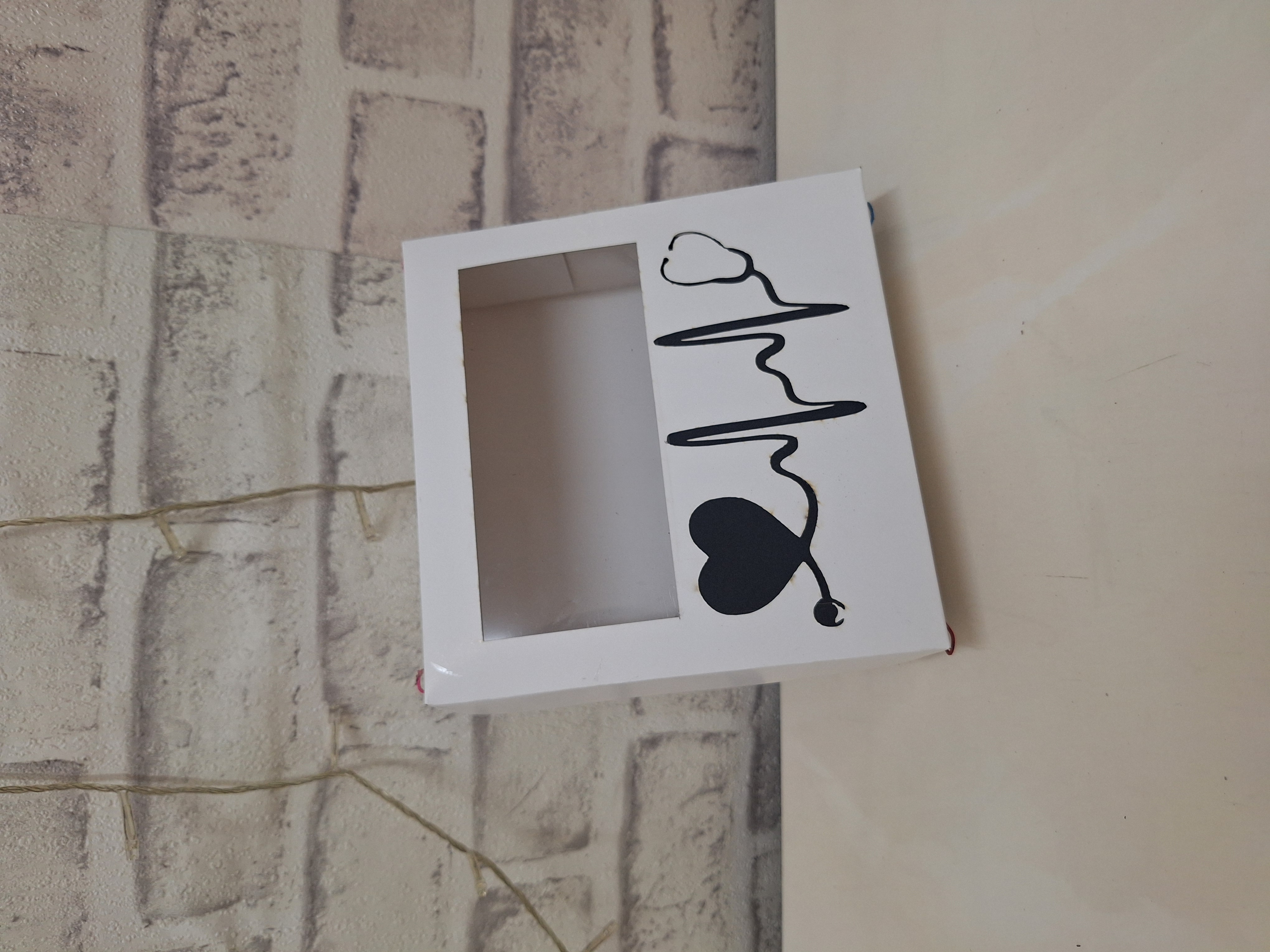 جعبه پذیرایی دفاعیه با تم رشته پزشکی